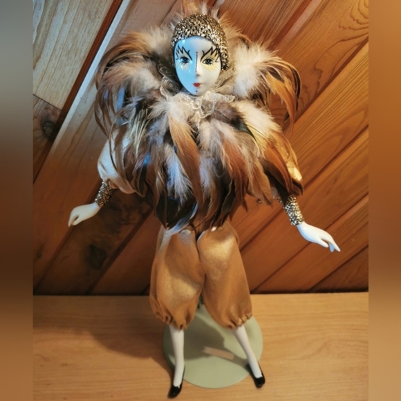 Gorgeous Pierrot Doll / Venetian Ball Doll - Picture 1 of 9